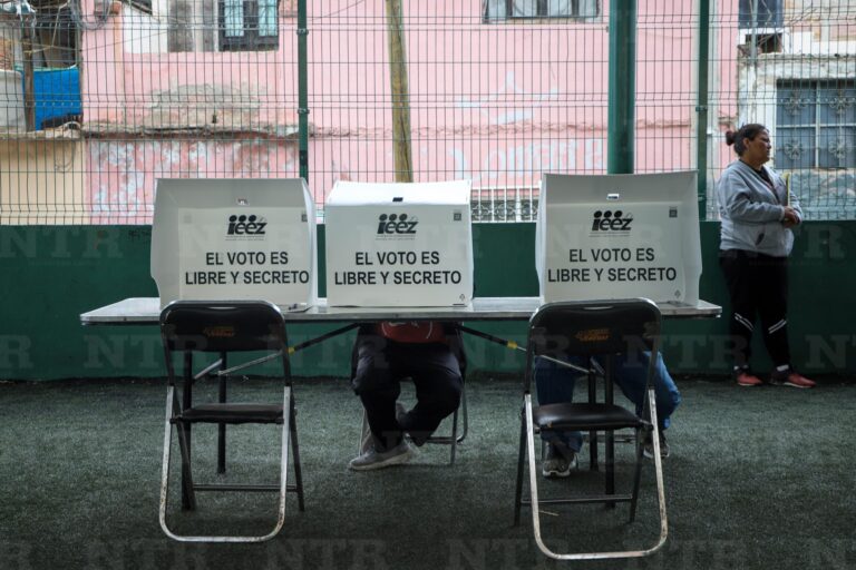 Cierran casilla por riña en Villanueva