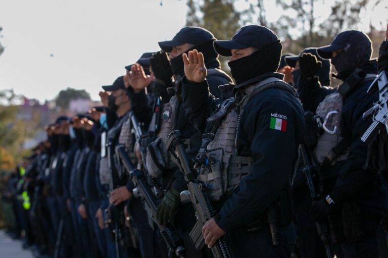 Contratan 3 policías más en Sain Alto; todavía faltan 15