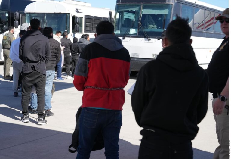 Deportan a más de 200 fresnillenses