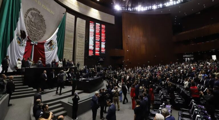 Diputados aprueban reforma para regular retiros por desempleo