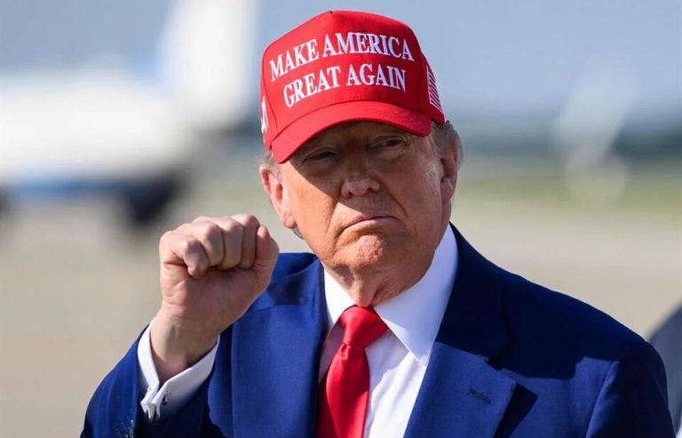 Presume Trump freno a crudo mexicano para Cuba