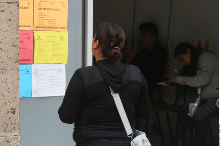 Facilita Canaco bolsa de trabajo