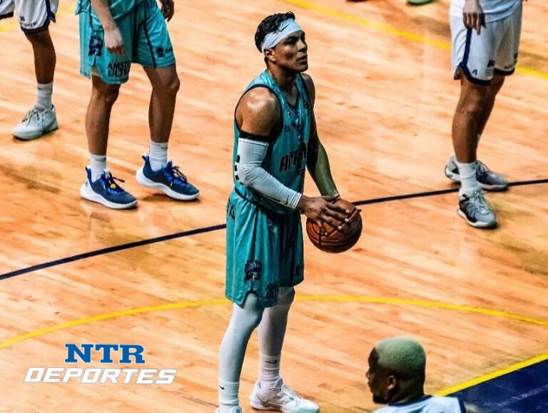 Juan Contreras firma con Abejas
