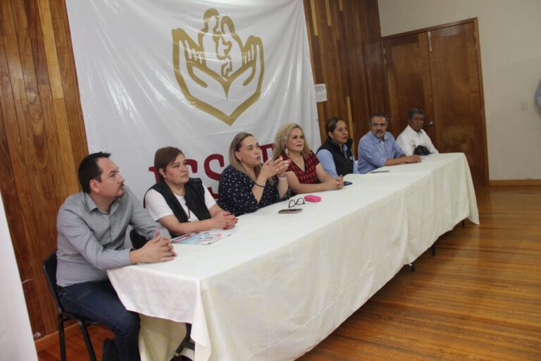 Atiende ISSSTE demandas de jubilados y pensionados
