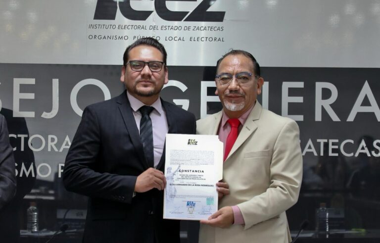 Devuelven triunfo a juez electo; acusó discriminación