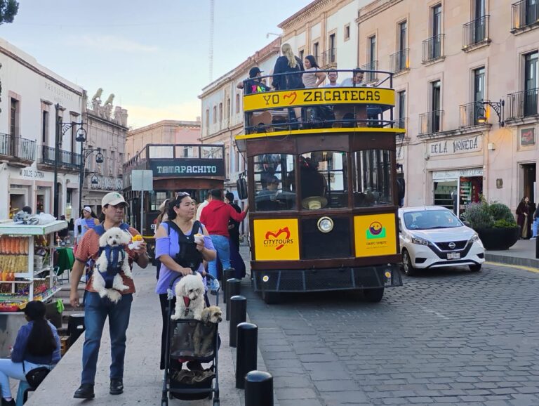 Inician vacaciones con el pie derecho