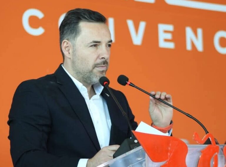 Injusto, aumentar agua sin mejorar servicio: MC