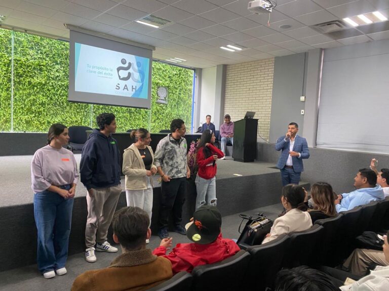 Realizan curso propedéutico para ingresar a Mercadotecnia