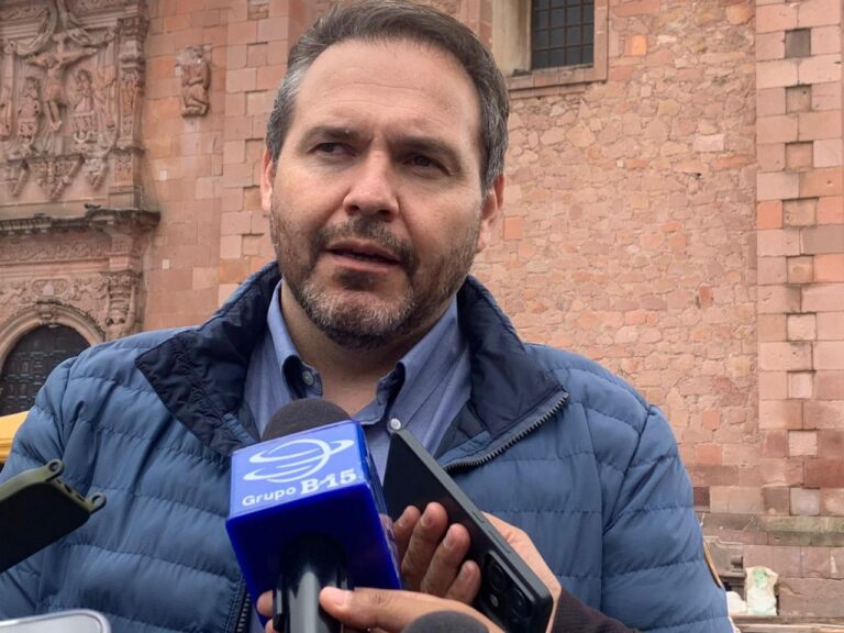 Urgente, reparación de carreteras