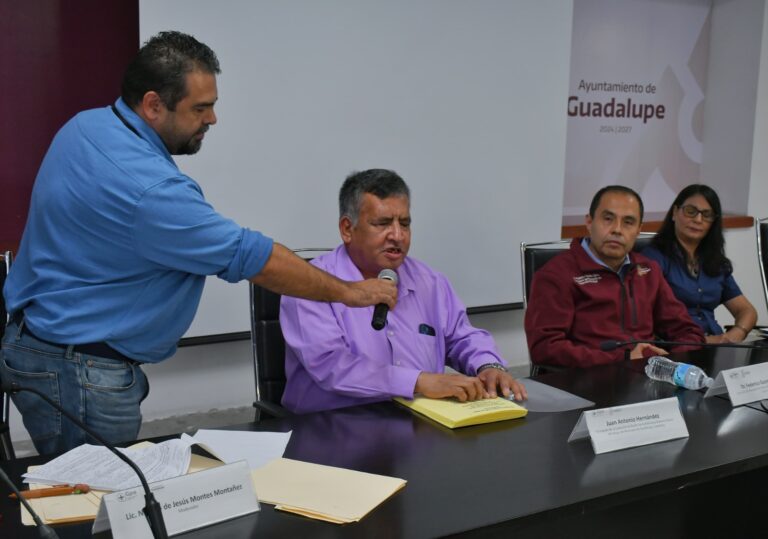 Presentan artículo sobre discapacidad en el Festival Cultural y Artístico