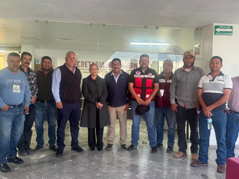 Acuerdan CATEM y CTM contratos para bacheo