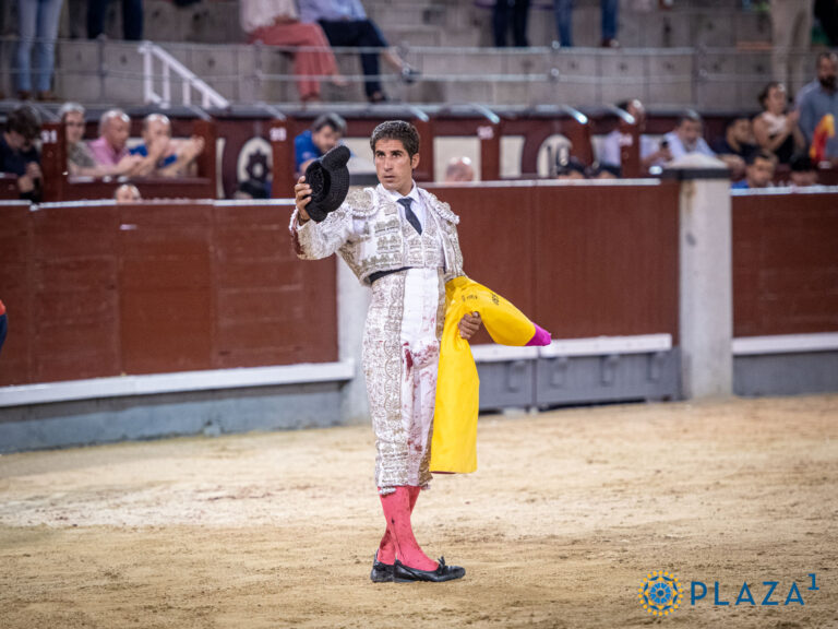Saludos para Rafael Cerro en el cierre de julio en Las Ventas
