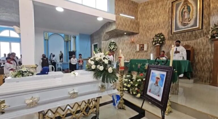 Despiden a Chonito con exigencia de justicia
