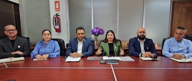 Inicia federalización de nómina magisterial
