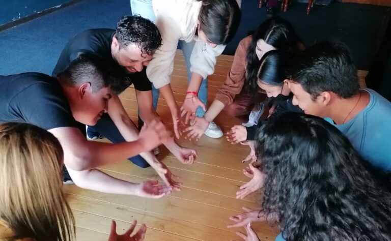 Invitan a taller de teatro infantil en Valparaíso