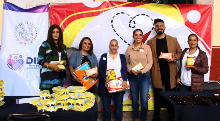 Realizan Dif Capital campaña de donación