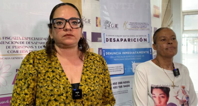 Acuden buscadoras a proyección de cuerpos sin identificar