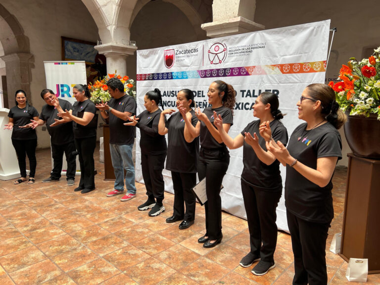 Conmemoran Día Internacional de la Lengua de Señas
