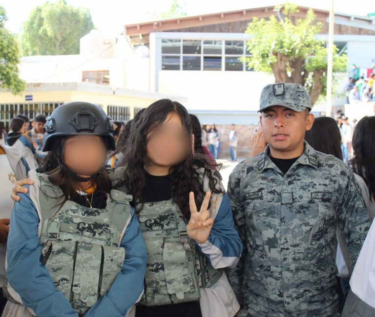 Convive GN con alumnos de la Secundaria Técnica No. 1