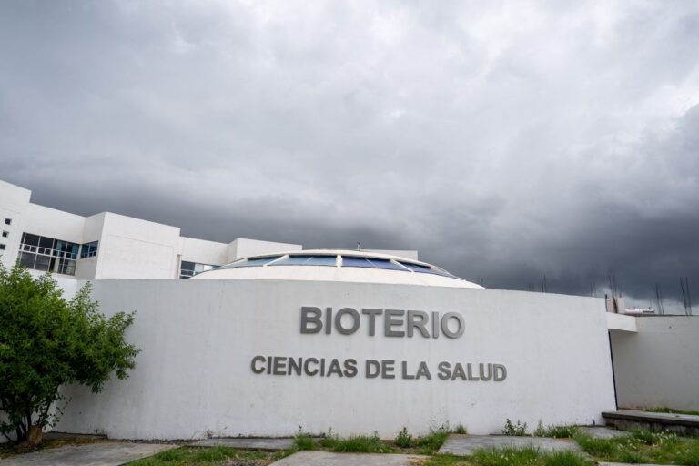 Inauguran nuevas obras en Campus Siglo XXI