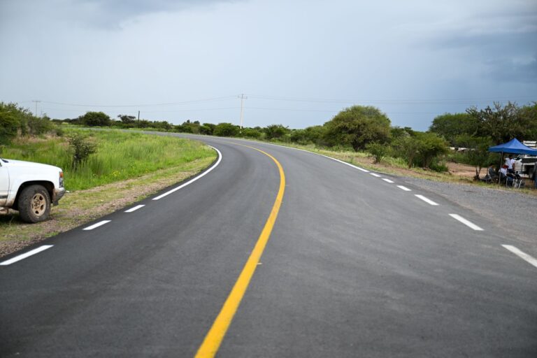 Emite SICT recomendaciones para viajes en carretera
