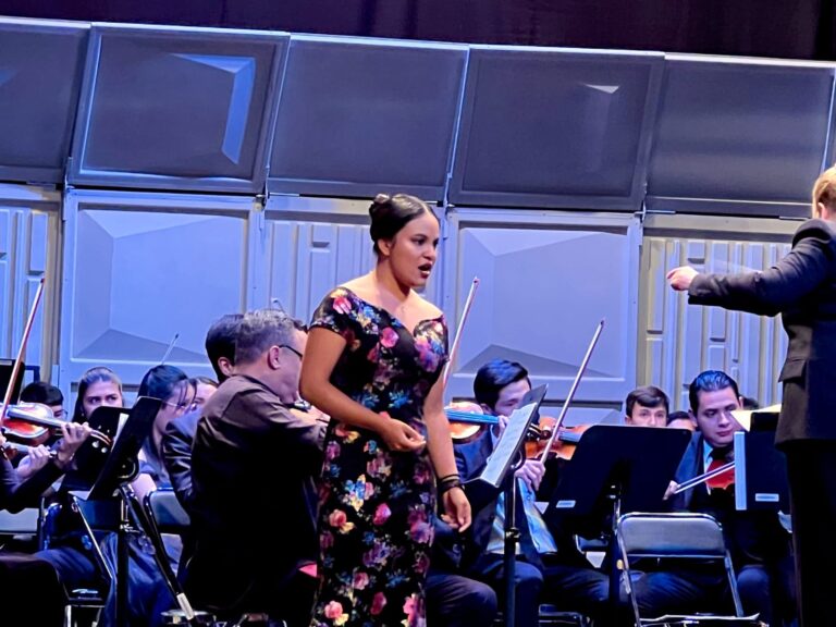 Lucirá zacatecana su canto en Aguascalientes