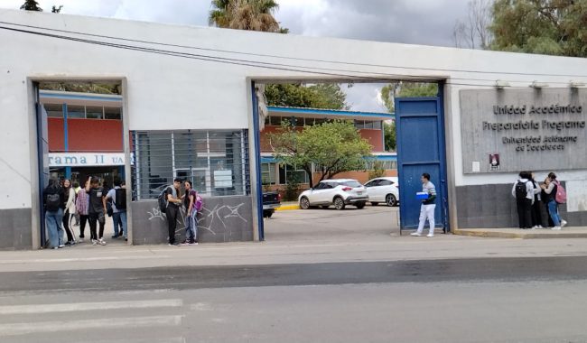 Exigen seguridad en Fenaza tras acoso a estudiantes