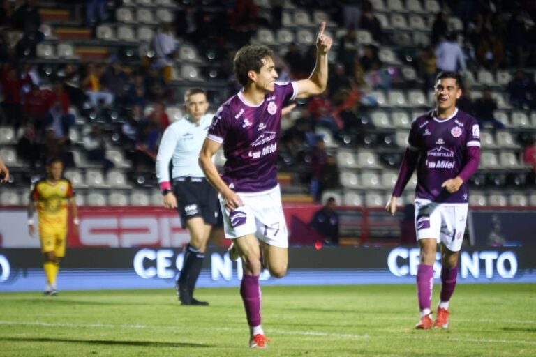 Vence Mineros a Leones Negros