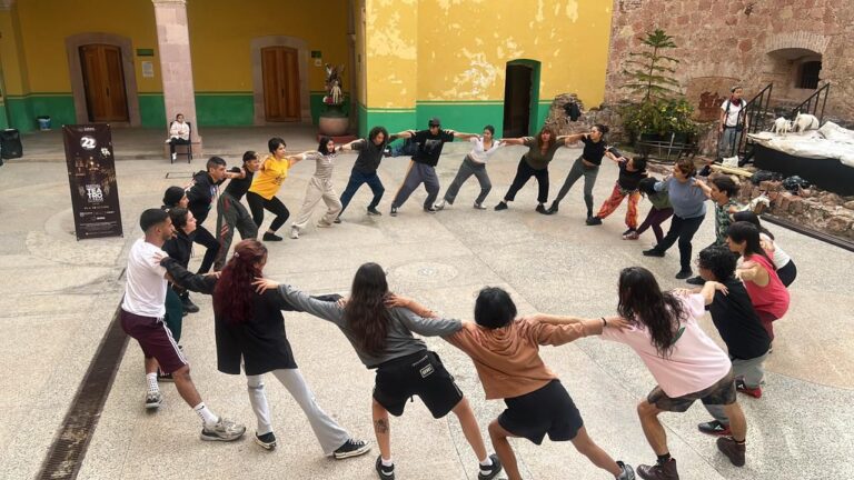 Presentan segundas funciones en el Teatro de Calle