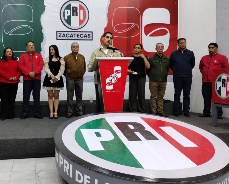 Respalda PRI a ex alcalde detenido por agresión