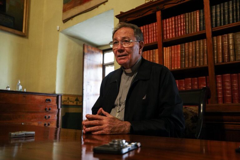 “Esto es una guerra, queramos o no”: obispo