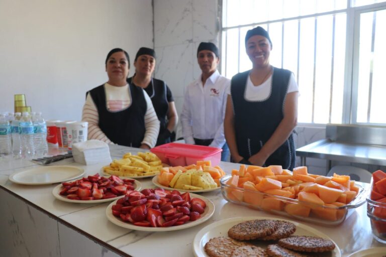 Inauguran espacio alimentario en Cecytez de Chupaderos