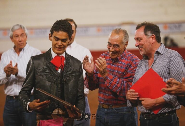 La Academia Taurina de Aguascalientes desea éxito a los mexicanos