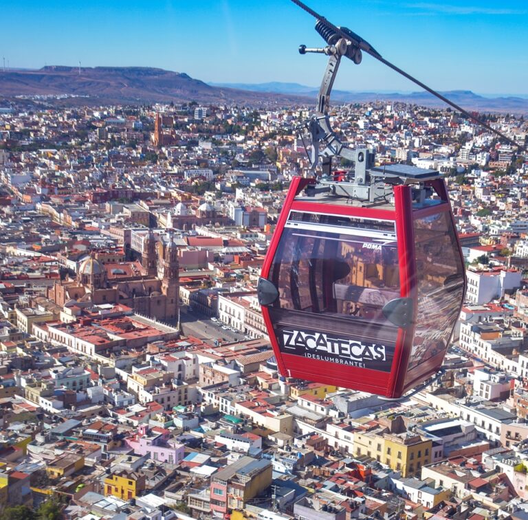 Buscan la mejor cara del Teleférico