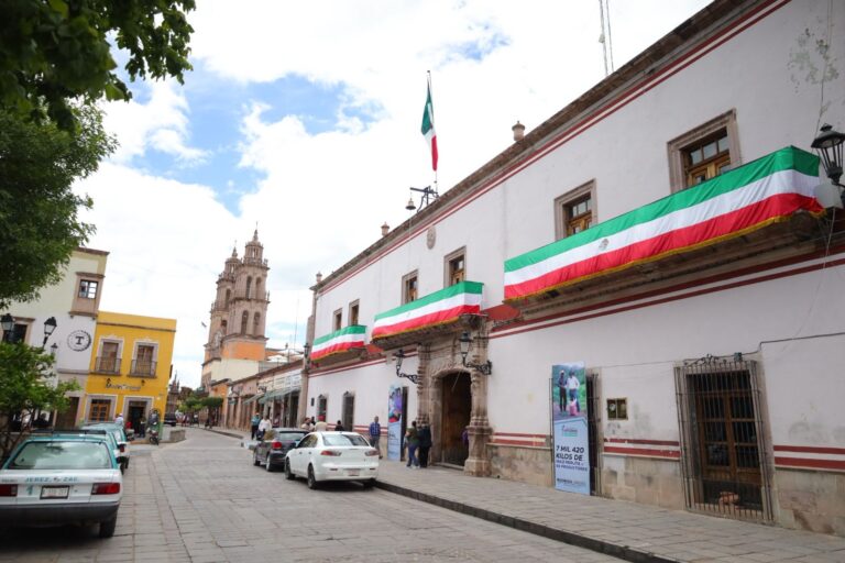 Invitan a doble festival en Jerez