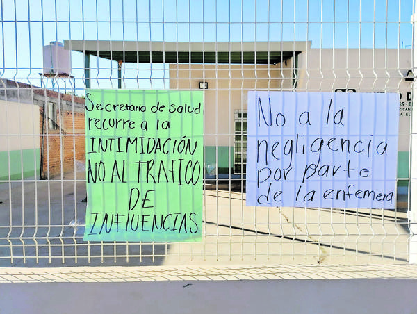 Sigue paro en Centro de Salud de Sauceda