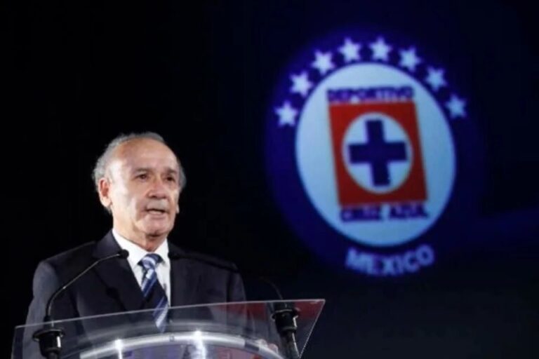 Debe Cruz Azul al fisco 613 millones de pesos
