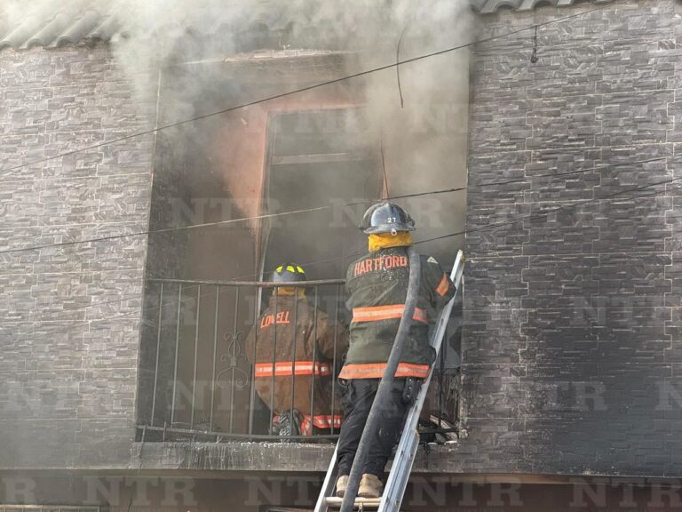 Rescatan mascotas de incendio en la Francisco E. García