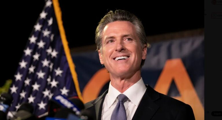 Aprueba California nuevos mapas electorales