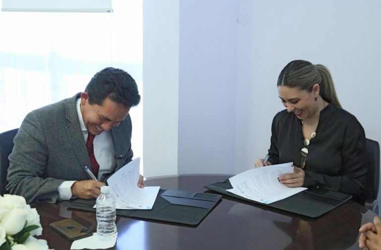 Firman convenio TSJEZ y Semujer