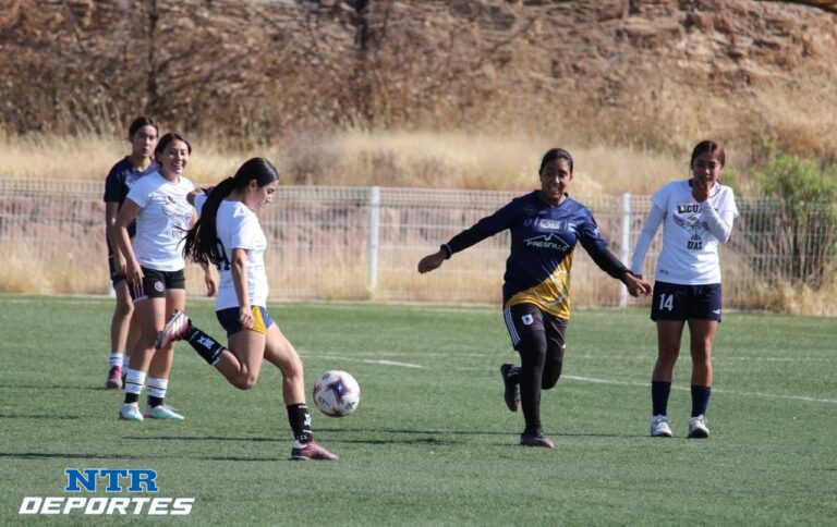 Licufide se corona campeón en la final femenil universitaria