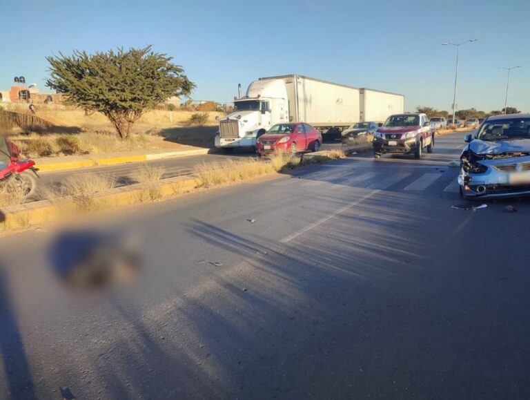 Muere menor tras ser atropellada en vialidad Siglo XXI