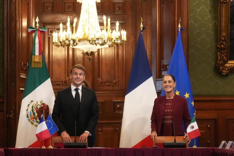 Firman convenios entre México y Francia