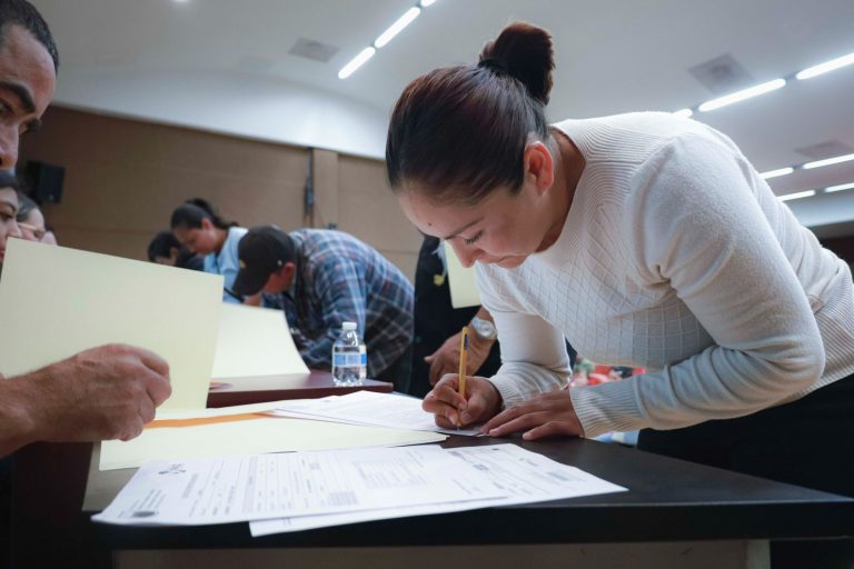 Inician proceso de regularización de 111 escrituras