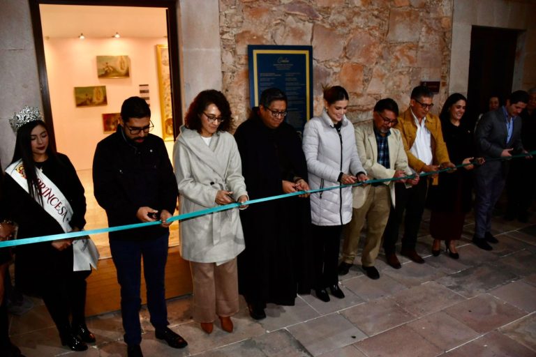 Exponen por primera vez obras de la Virgen en el Museo de Guadalupe