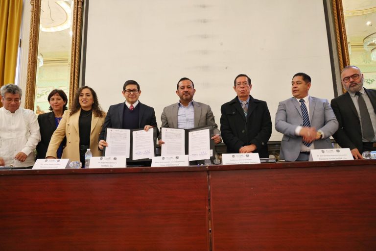Firman convenio para consolidar corredor económico