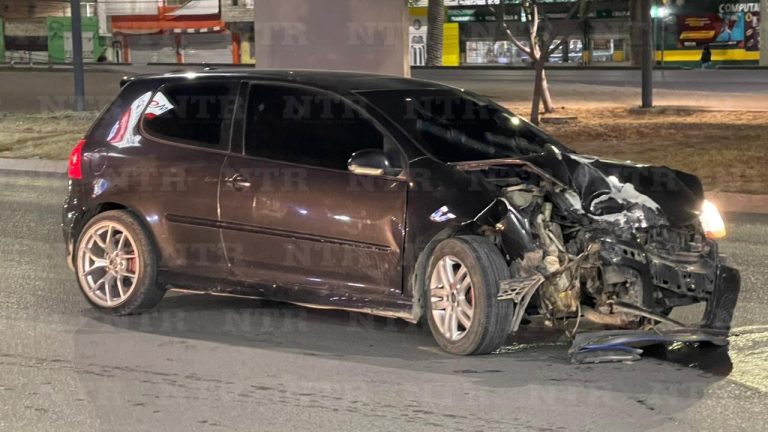 Se lesiona tras chocar contra bomba de gasolina