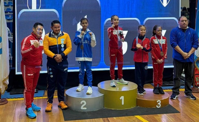 Conquistan zacatecanos el Panamericano de Kickboxing 2025