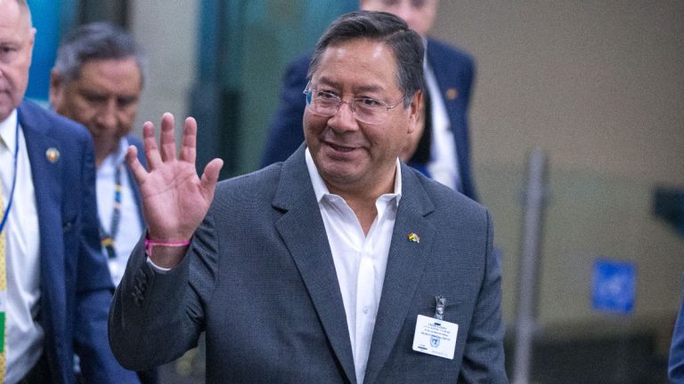Detenido expresidente de Bolivia por desvío de capitales