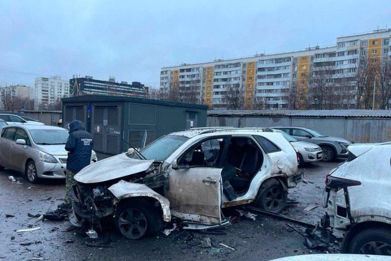 Muere general ruso por explosión de un coche bomba en Moscú